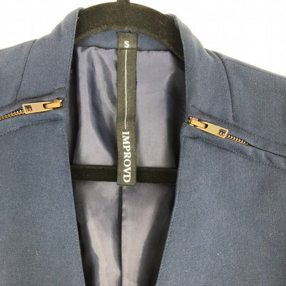 Improvd V-Neck Jacket with Zipper Closure - Picture 3 of 7